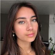 Étudiante ayant fait Prepa Littéraire et actuellement en Science Politique propose des cours de Français, Philosophie, Anglais, Histoire - Géographie jusqu’au niveau terminale